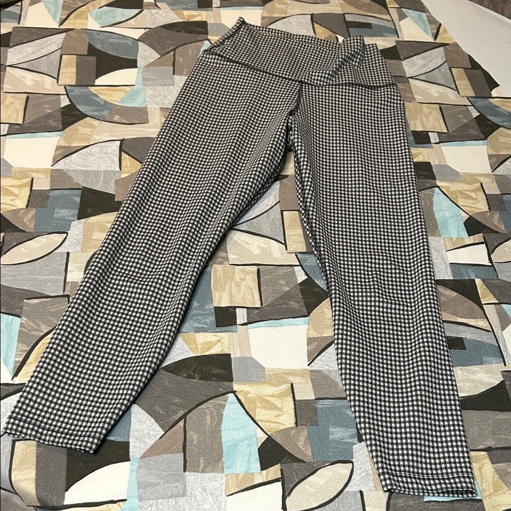 Nike Monochrome Checkered Leggings